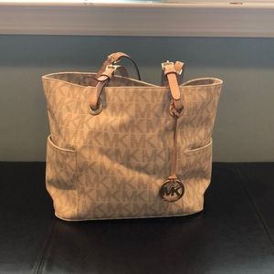 Michael Kors Shoulder Bag
